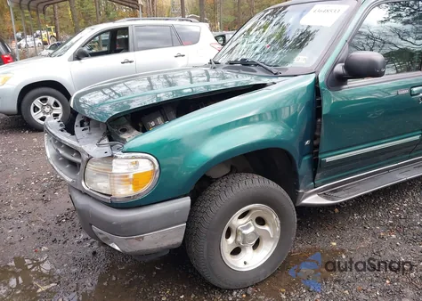 2001 Ford Explorer Xlt from USA, damaged, VIN 1FMZU83P91ZA60435